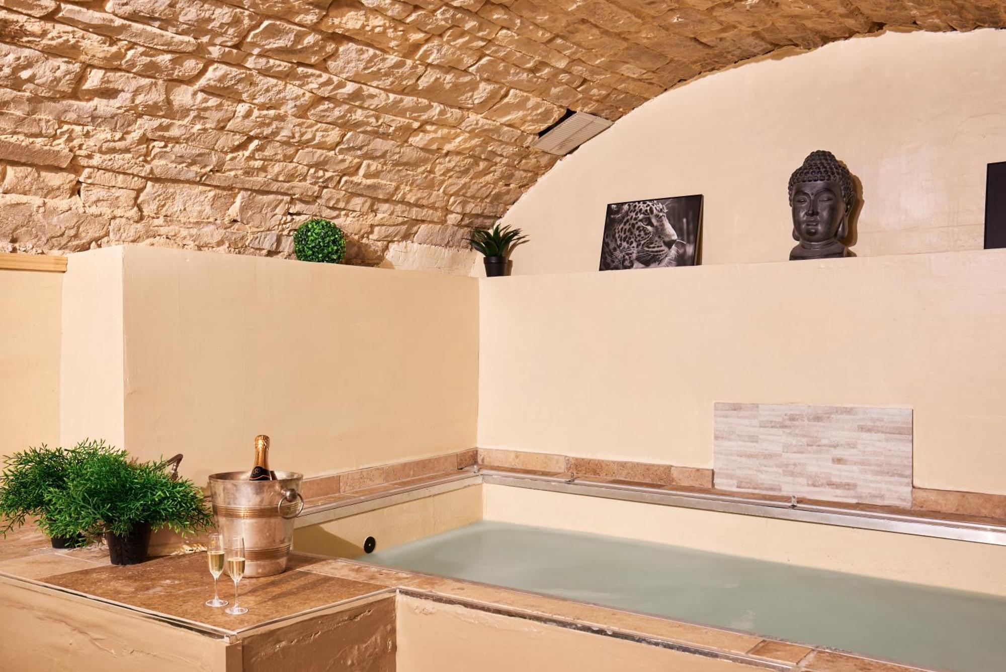 Suite Lovespa Coligny Exteriér fotografie